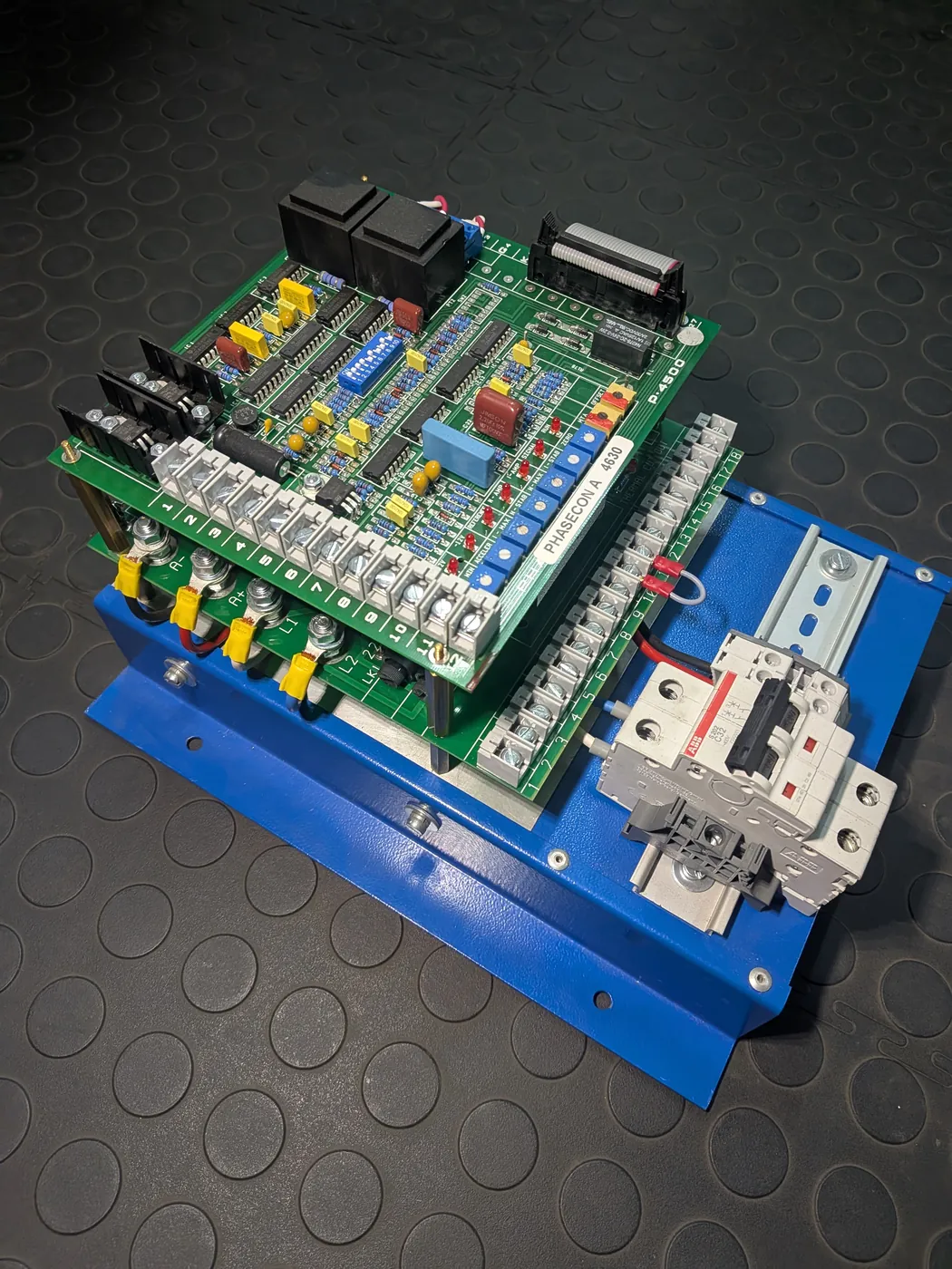 PHASECON DC thyristor drive